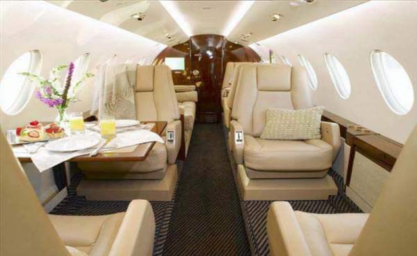 falcon-50ex-private-jet-planes.jpg