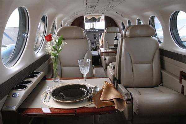 king-air-350-private-plane-charter-flight.jpg