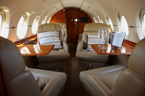 hawker-4000-cabin.jpg